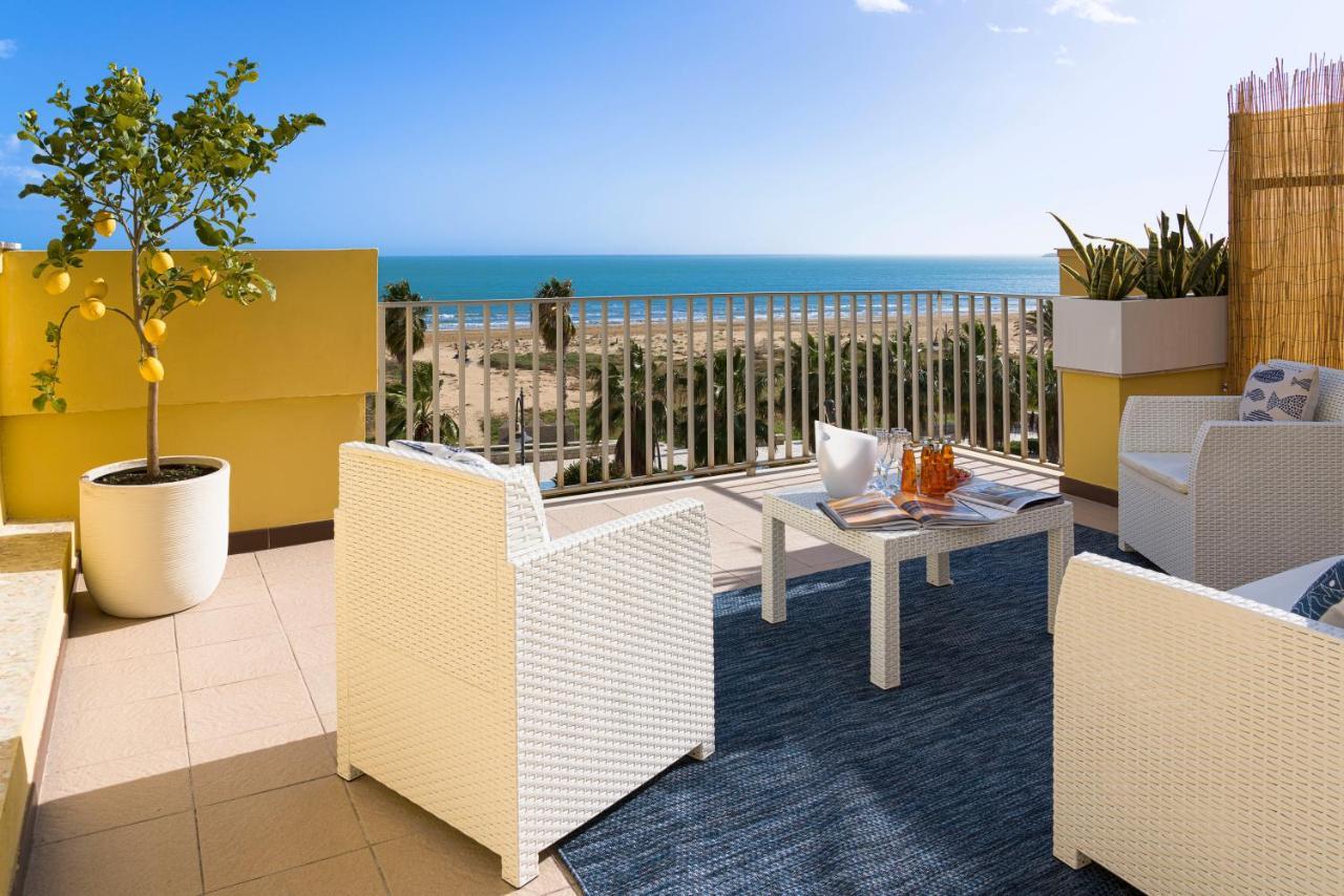 Acquaduci - Casa Vacanza Fronte Mare lungomare Pietre Nere Pozzallo Esterno foto
