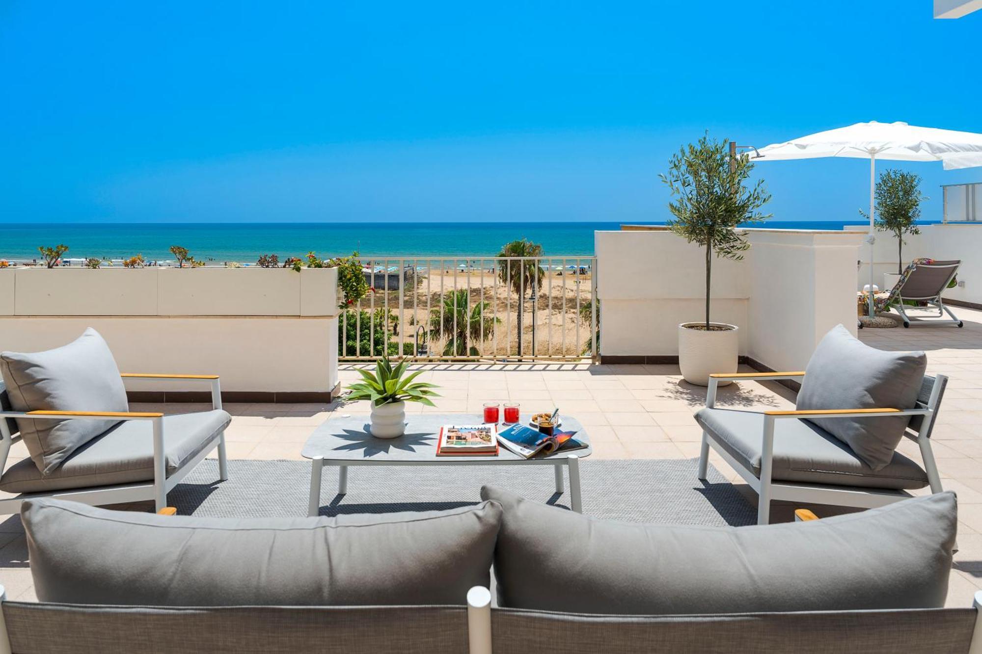 Acquaduci - Casa Vacanza Fronte Mare lungomare Pietre Nere Pozzallo Esterno foto